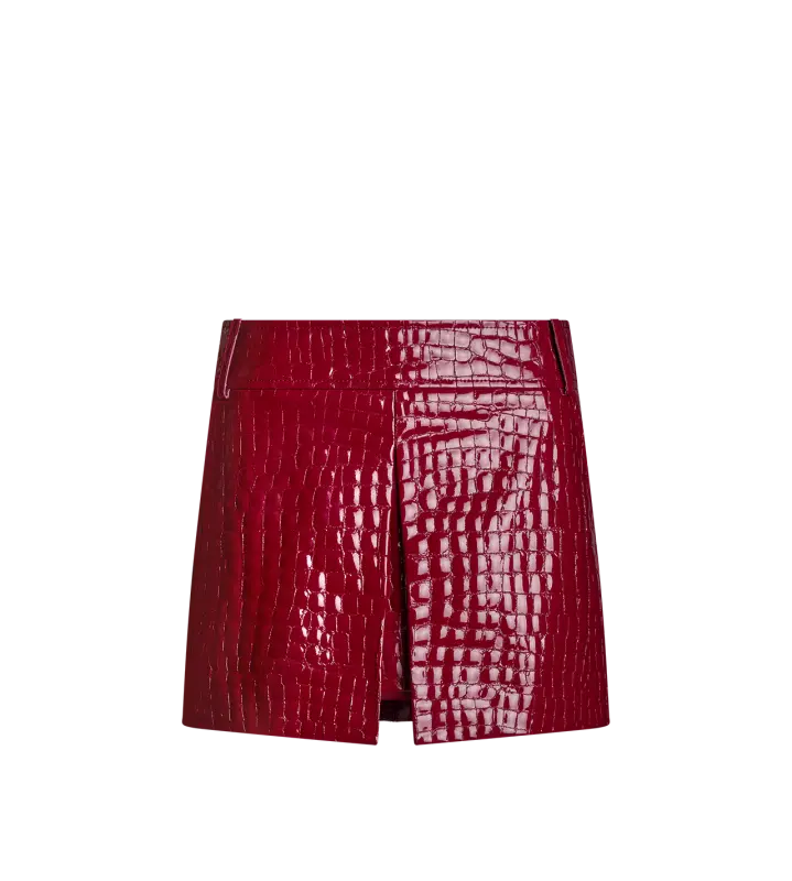 CROC EMBOSSED LEATHER MINI SKIRT WITH INVERTED PLEAT CHERRY online